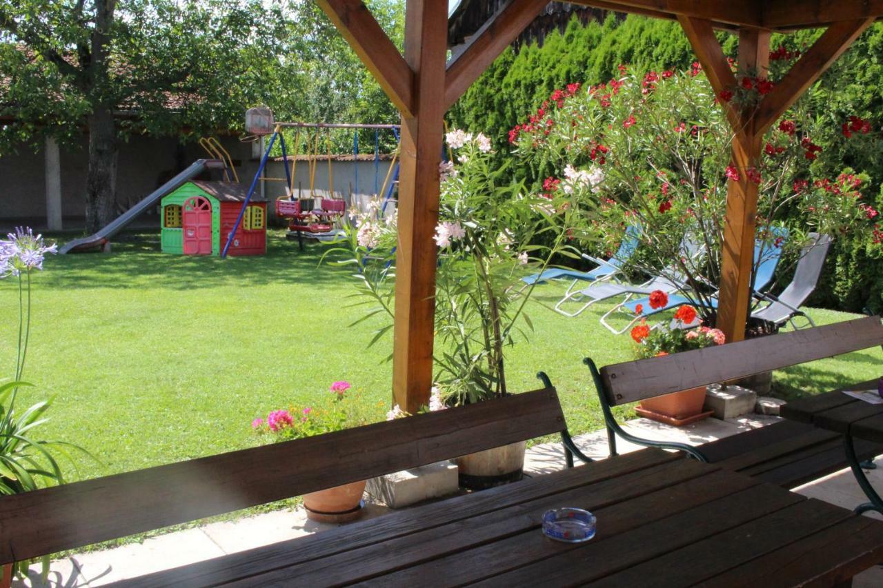 Appartement Berni Strebersdorf エクステリア 写真