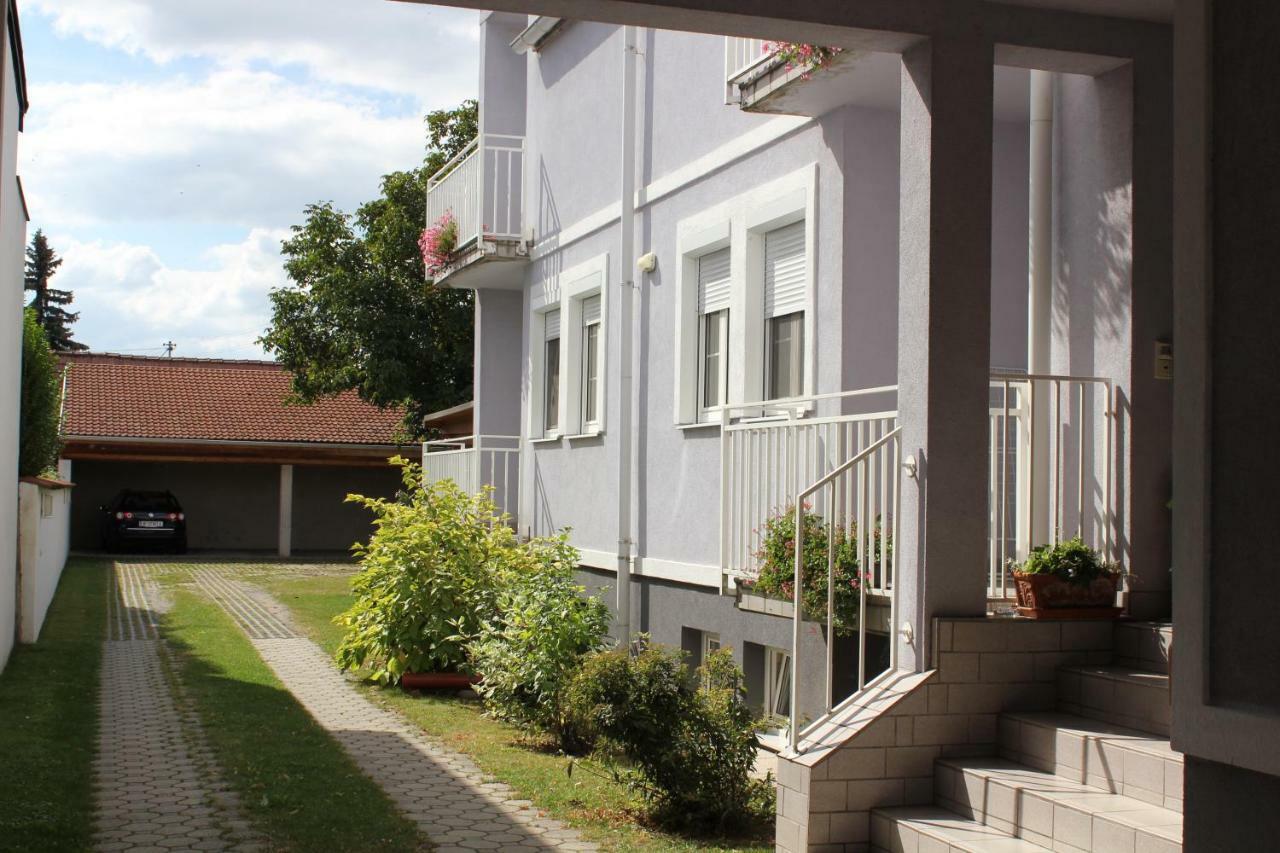 Appartement Berni Strebersdorf エクステリア 写真