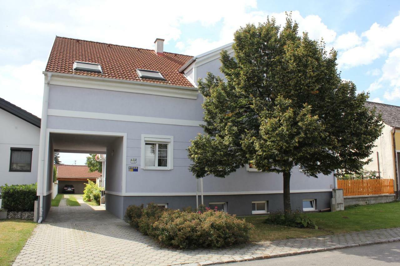 Appartement Berni Strebersdorf エクステリア 写真
